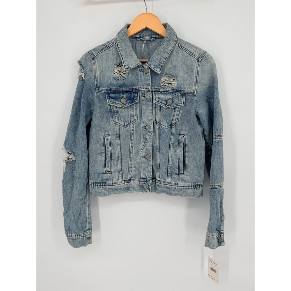 Free People Distressed Denim Jacket Light Wash Blue Womens Size Small - Picture 2 of 13
